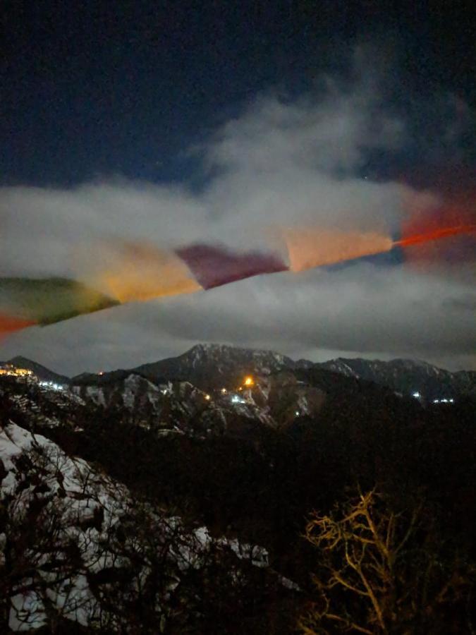 Namastay Himalayas, Kanatal Exteriör bild