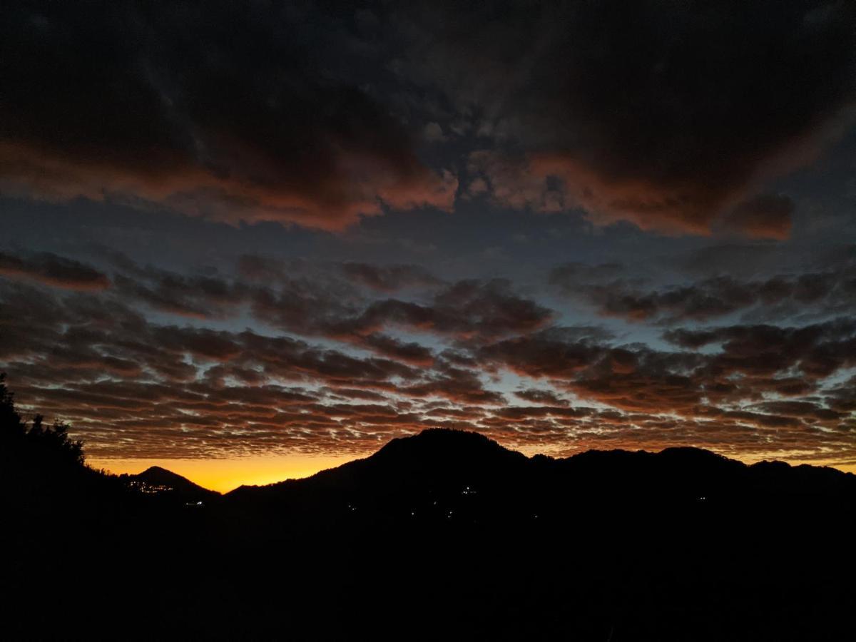 Namastay Himalayas, Kanatal Exteriör bild